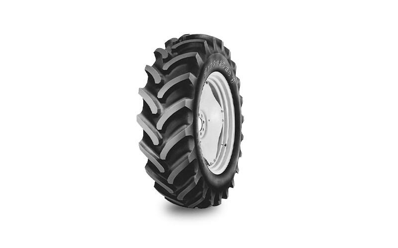 Pneu R1085